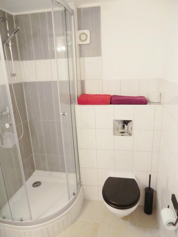 Cityflair Berlin Apartments & Rooms Стая снимка